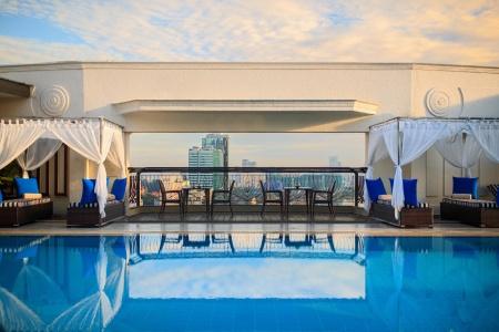 Renaissance Riverside Saigon - 16