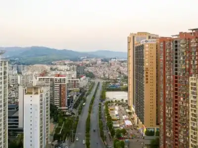 Highest Joints & Resort (Kunming Derun Center) - 7