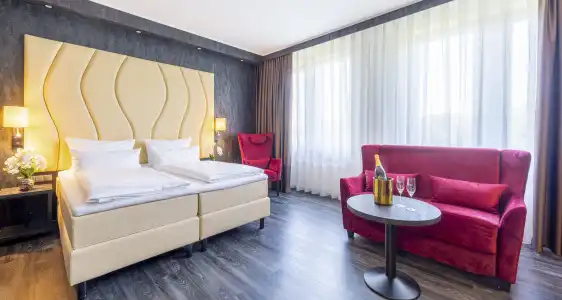 PLAZA Premium Schwerin - 5
