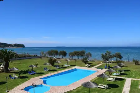S&C Kosmos Beach Resort - 22
