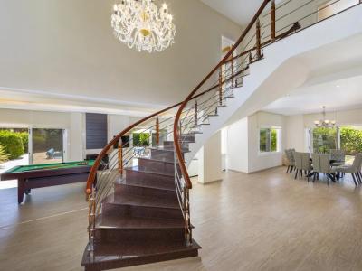 Meneou Seaside Mansion 7 - 11