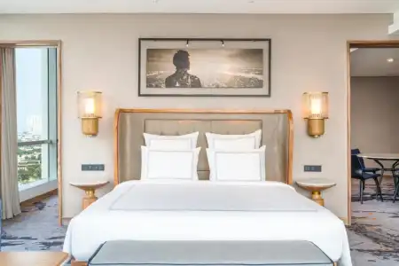 Swissôtel Jakarta PIK Avenue - 127