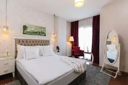 Amira Istanbul - 35