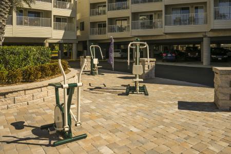 Sailport Waterfront Suites - 28
