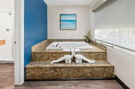 SureStay by Best Western Santa Monica - 95