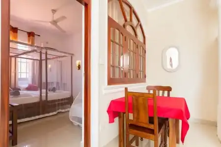 Angel Inn Guest House - 5