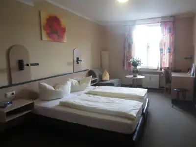 Regina - 4