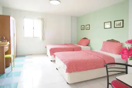 Thanapa Mansion - Hostel - 0