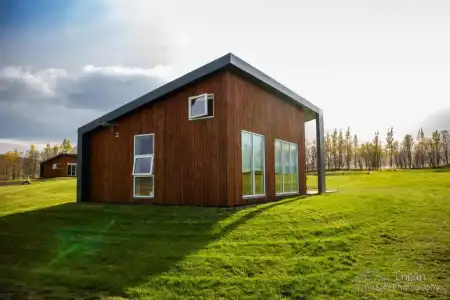 Einishus Cottages - 24