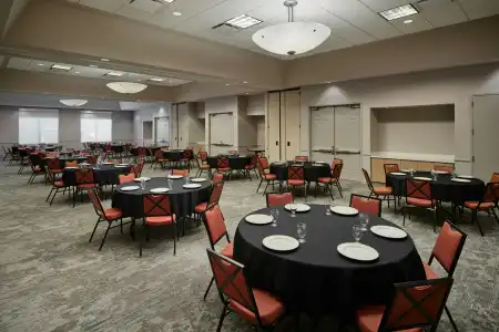 Hilton Garden Inn Phoenix North Happy Valley - 47