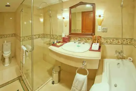 Grand Saigon - 8