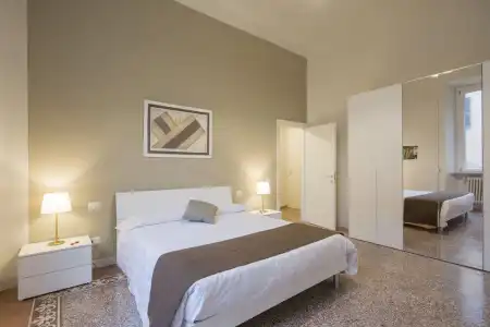 Regis Condo - 156