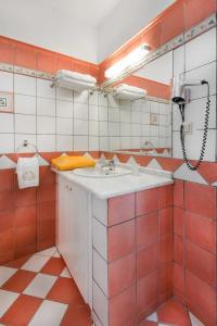 Andreolas Luxury Suites - 91