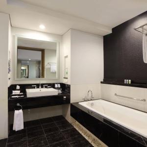 Holiday Inn Bandung Pasteur by IHG - 103