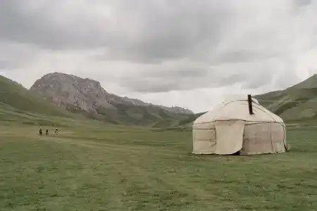 Kel-Suu Kyrgyzstan Yurt Camp - 13