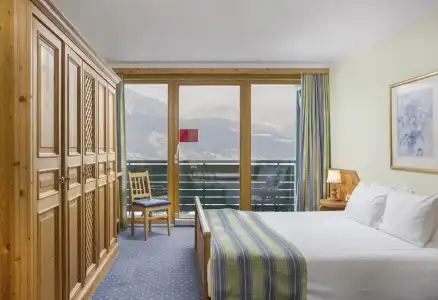Alpine Club - 44