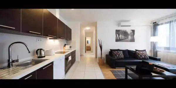 Quality Point Apartments 0-24 reception - 77
