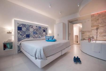 Amalfi Suite Boutique - 16