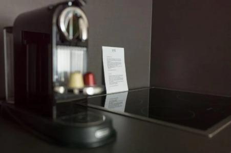 SUYTES Business Studios - 117