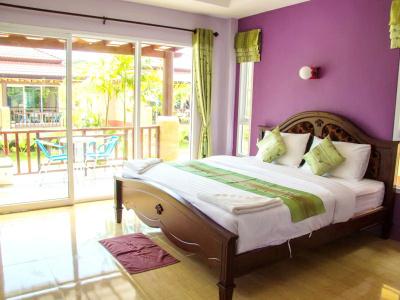 Lanta Riviera Villa Resort - 3