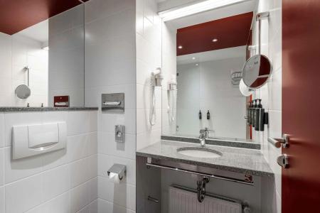 Ramada by Wyndham Essen - 44