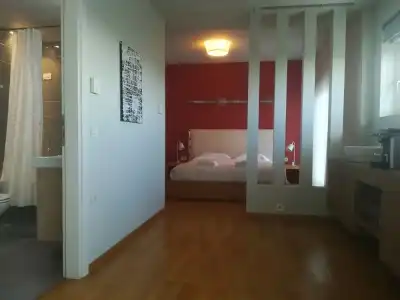 Scale Suites Apart-Hotel - 48