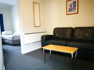 Airport Birches Motel - 56