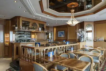 Beach Palace by CW Collection - 10