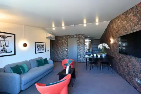 Dali Hôtel - Restaurant - 67