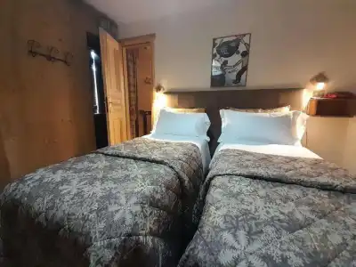 Astoria - 8