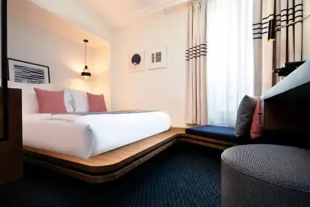 Maison Elle Paris - 17
