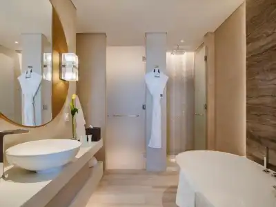 Al Bandar Rotana – Creek - 42