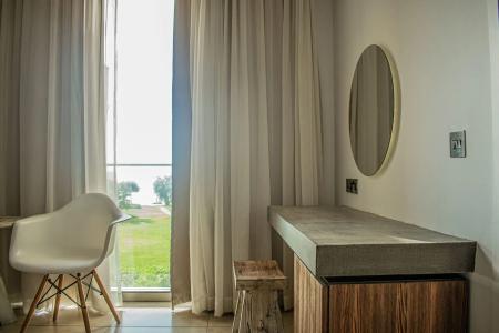 Gold Lagoon Kosher - by Amphora & Suites - 14