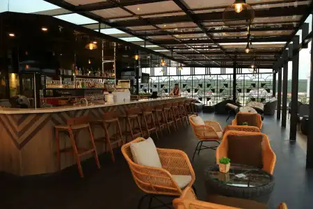 Phung Hung Boutique - 18