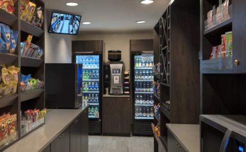 Four Points by Sheraton Philadelphia Northeast - 10