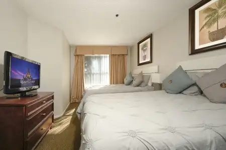 Parc Corniche Condominium Suites - 1