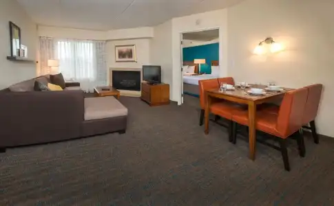 Residence Inn by Marriott Norfolk Airport - 4