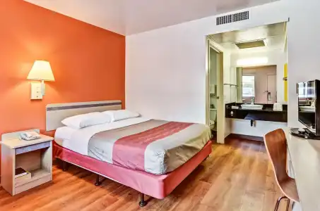 Motel 6 Pittsburgh, PA - Crafton - 20