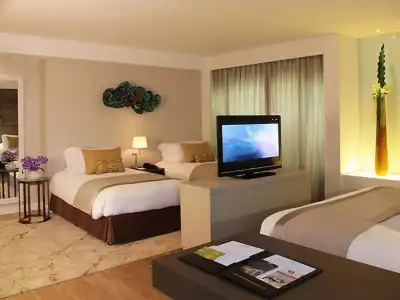 Grand Diamond Suites - 8