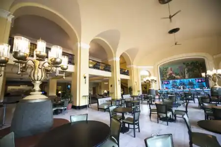 Arlington Resort & Spa - 17