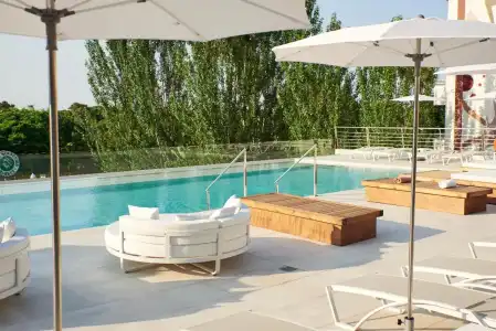 DWO Sirius -Adults Only - 23