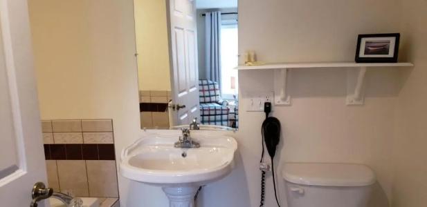 The Elmere House Bed & Breakfast - 42