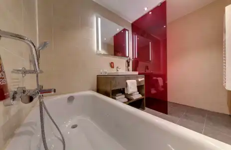 Park Inn by Radisson Neumarkt - 8