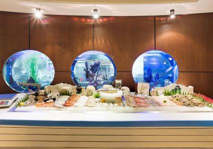 Novotel Bahrain Al Dana Resort - 35