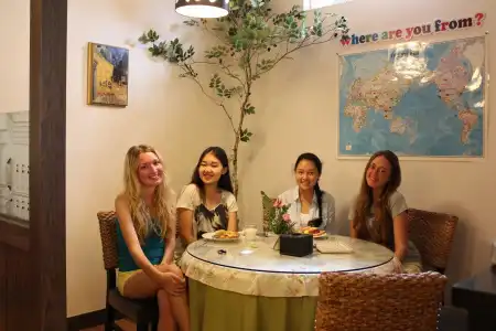 FunStay Inn Guesthouse - 29