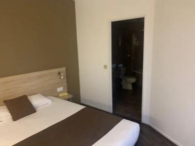 Hôtel des Etats Unis - 98