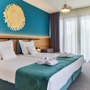 Nestos - 15