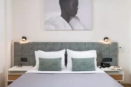Enattica Suites - 136