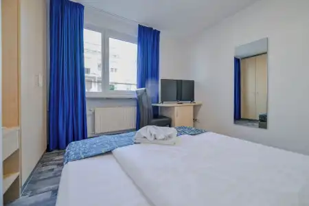 Münchner Hof - 78