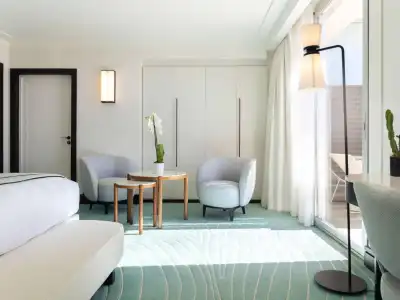 Mondrian Cannes - 9